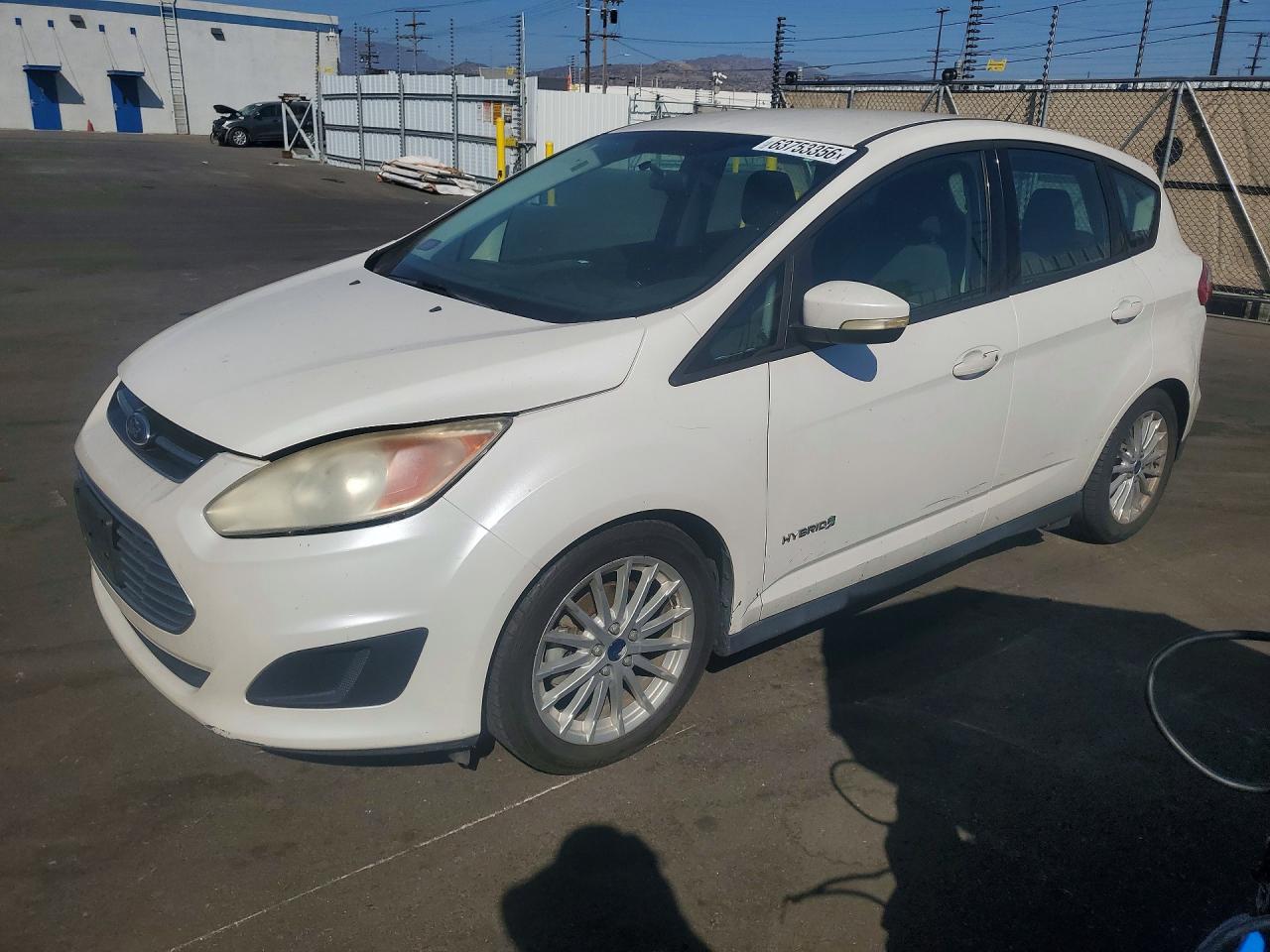2014 Ford C-Max SE, VIN 1FADP5AUXEL521220 — Front end