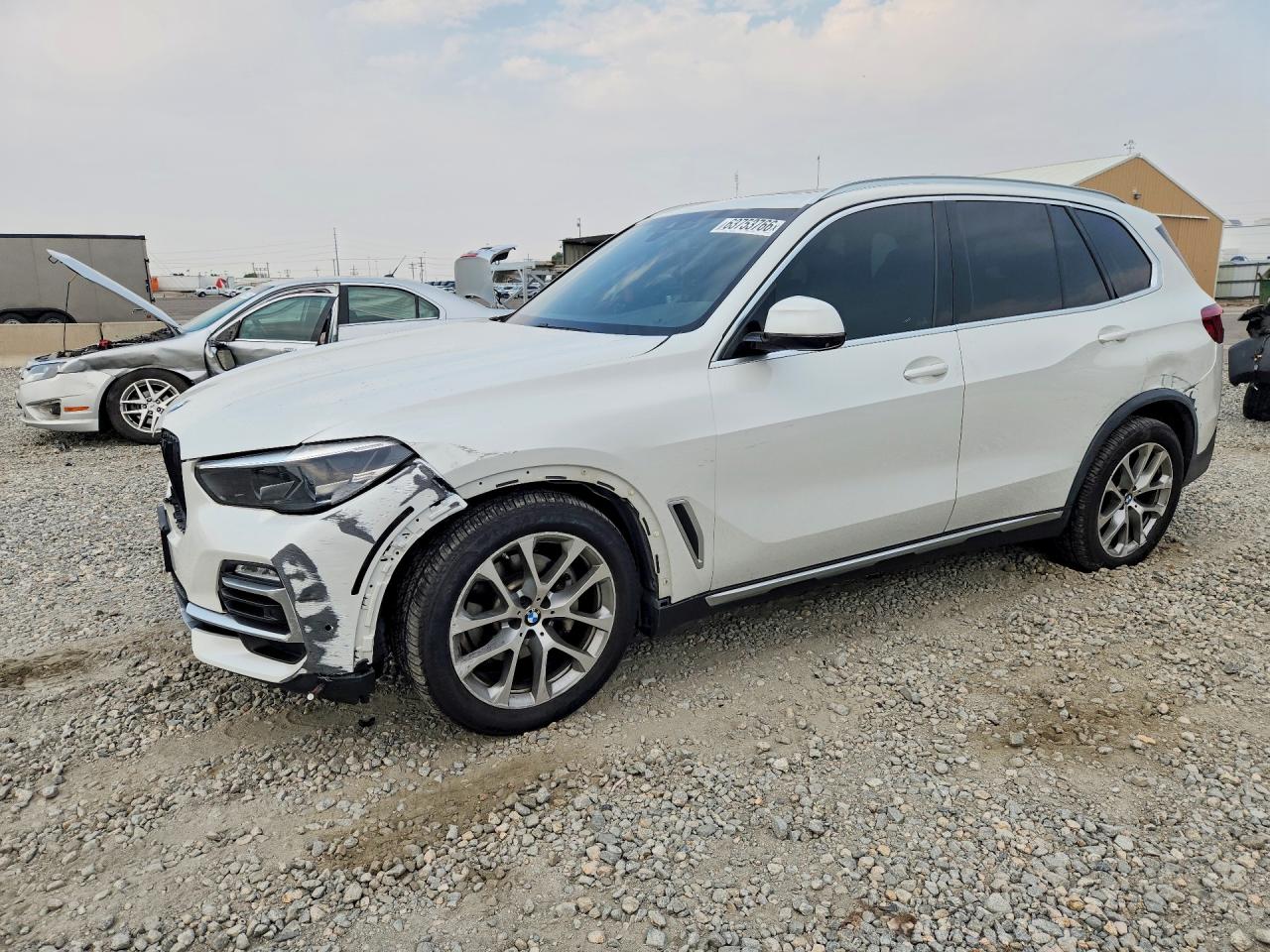 2020 BMW X5 xDrive40i, VIN 5UXCR6C0XLLL81522 — Front end
