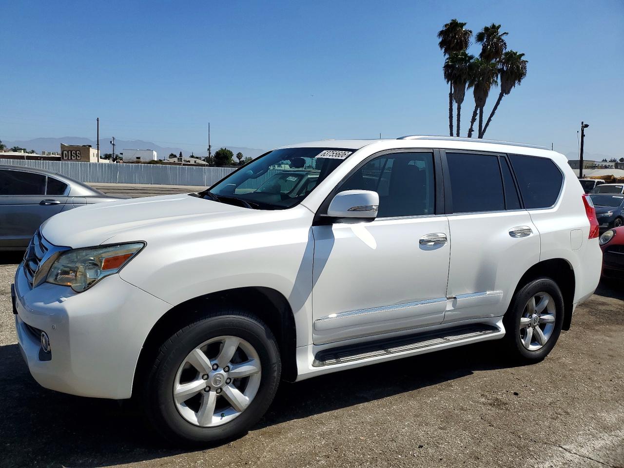 2010 Lexus GX 460 Premium, VIN JTJJM7FX9A5007066 — Minor dents and scratches