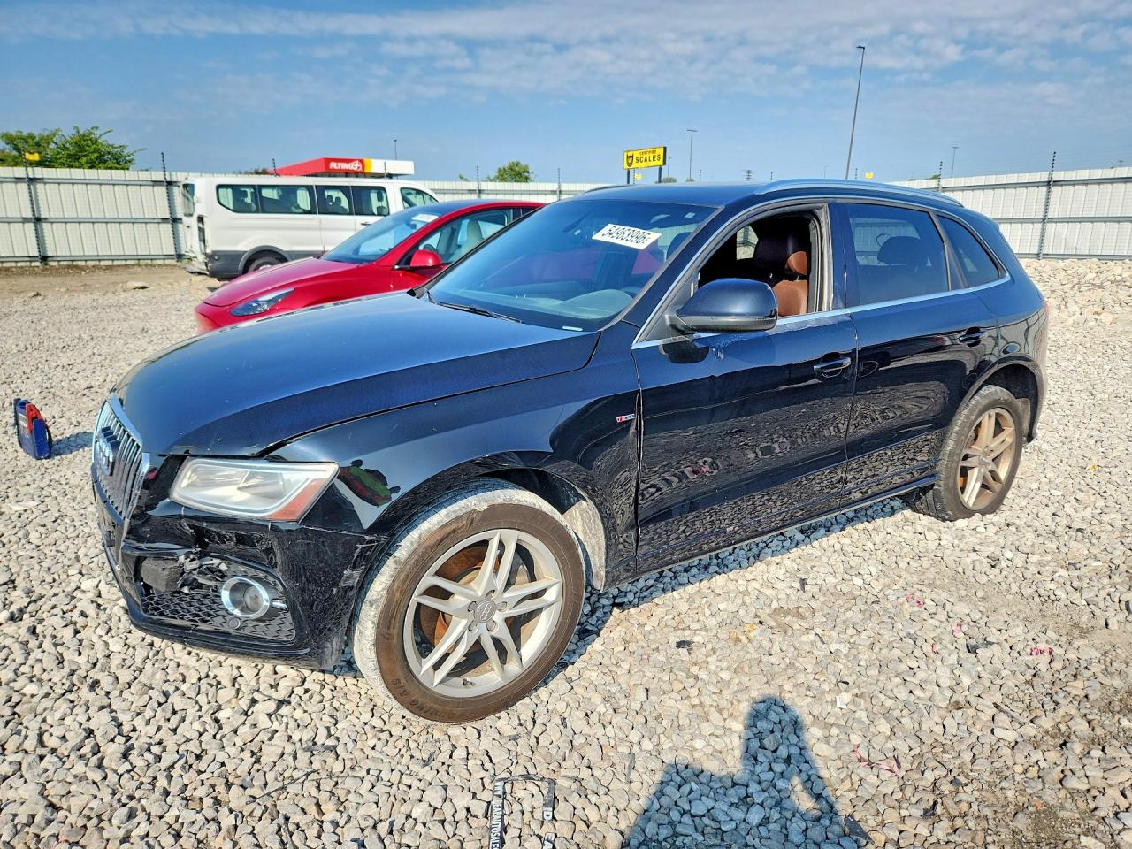 2014 Audi Q5 Premium Plus, VIN WA1DGAFP9EA057042 — Перед