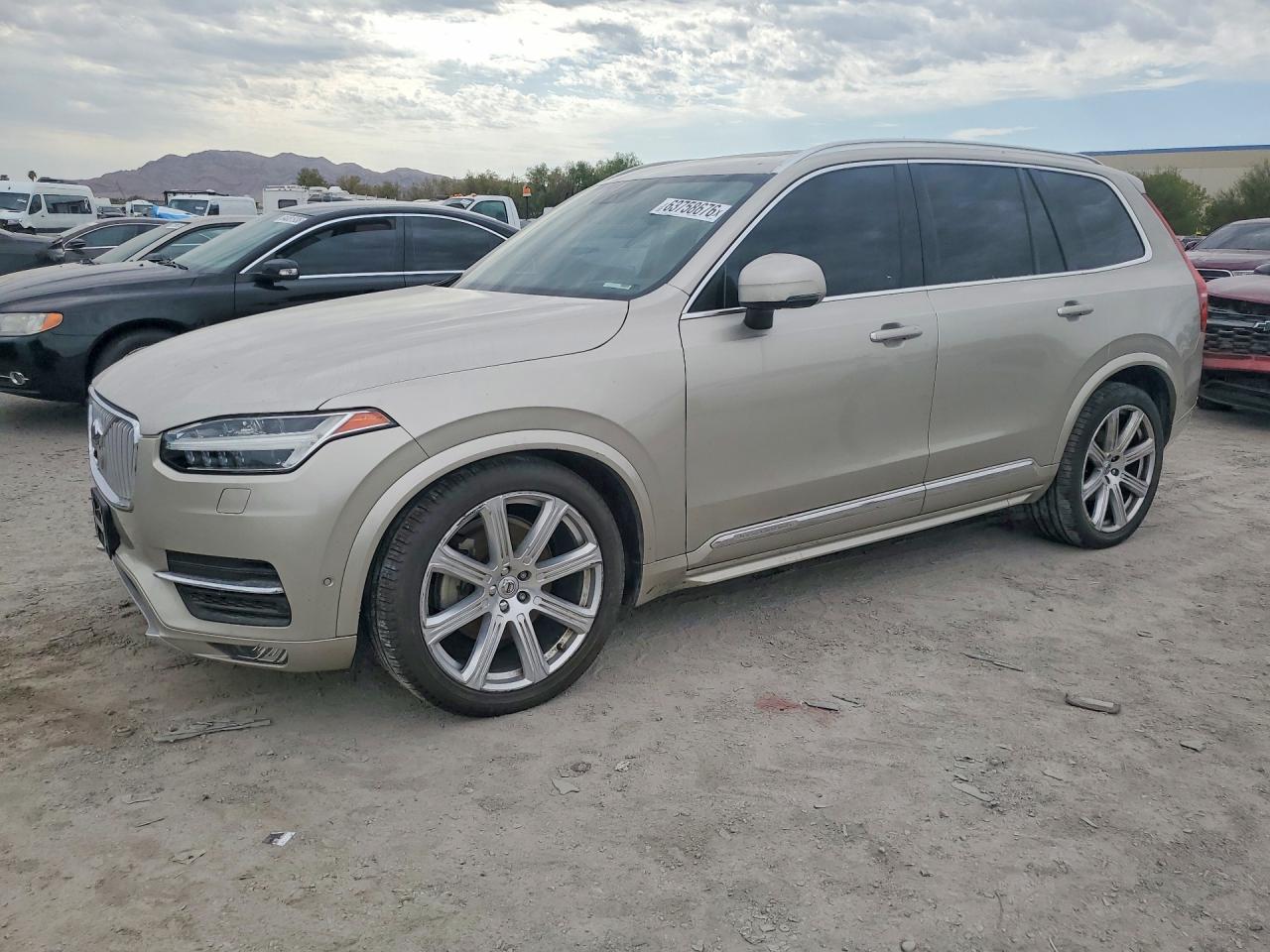 2018 Volvo XC90 Inscription, VIN YV4A22PL8J1198636 — Front end
