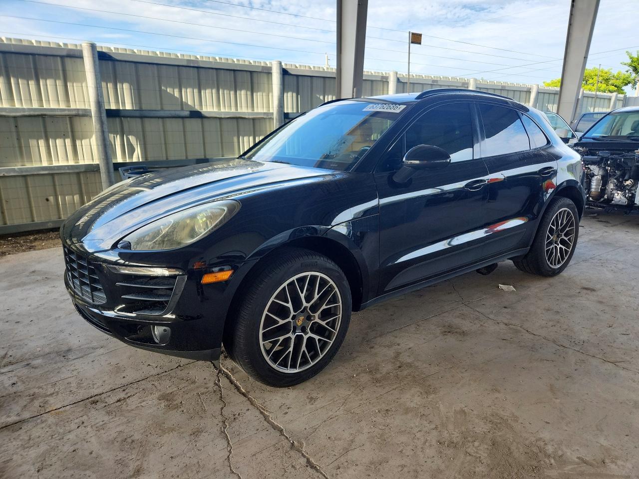 2017 Porsche Macan S, VIN WP1AB2A55HLB20342 — Мелкие вмятины и царапины