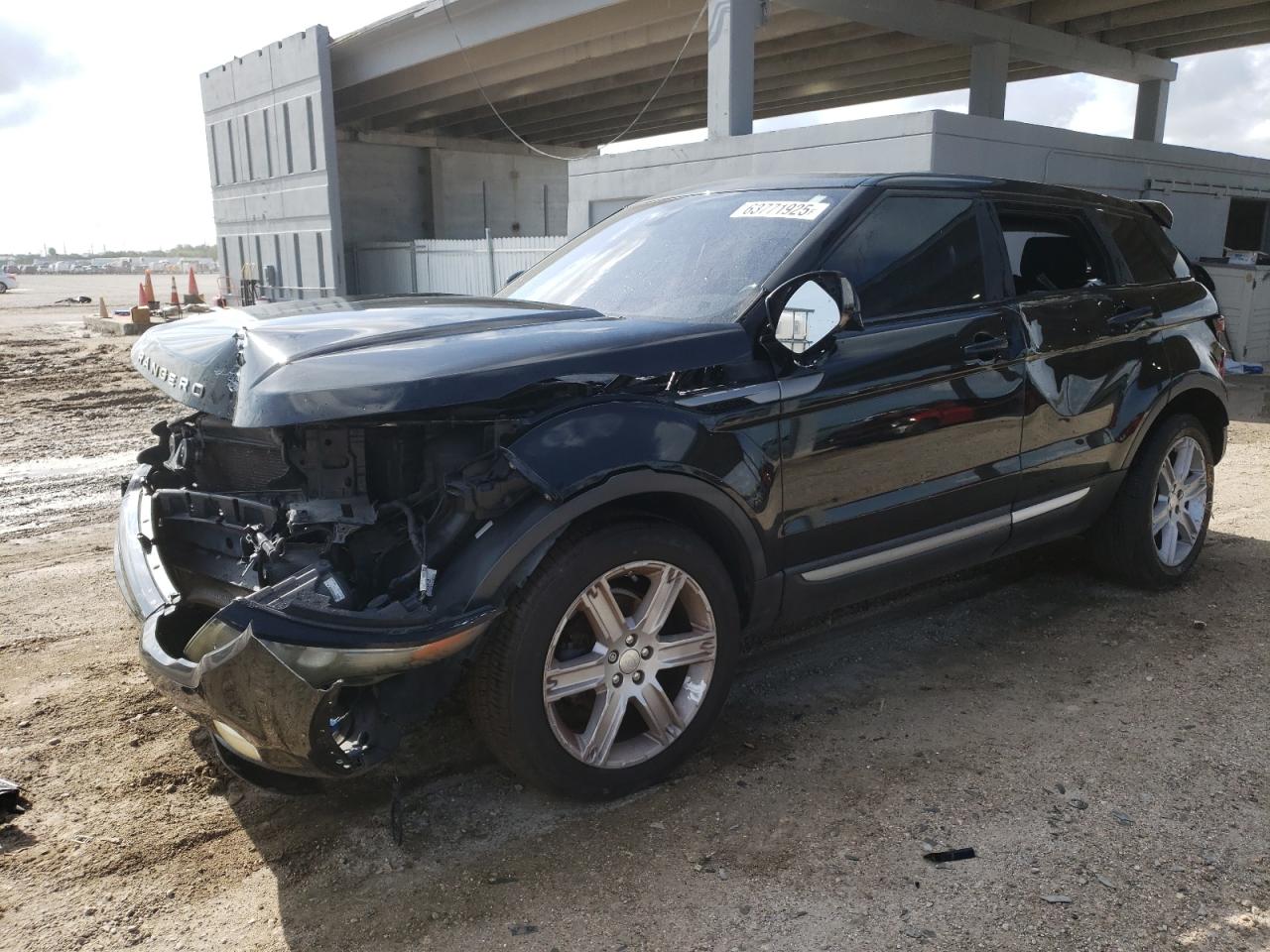 2015 Land Rover Range Rover Evoque Pure Plus, VIN SALVP2BG2FH973455 — All over