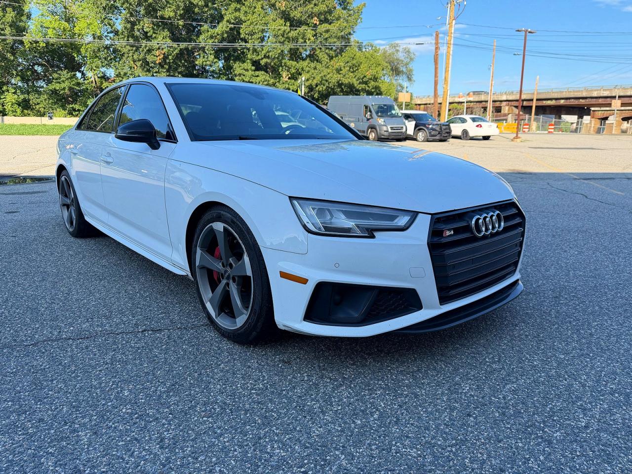 2019 Audi S4 Prestige, VIN WAUC4AF41KA053138 — Normal wear