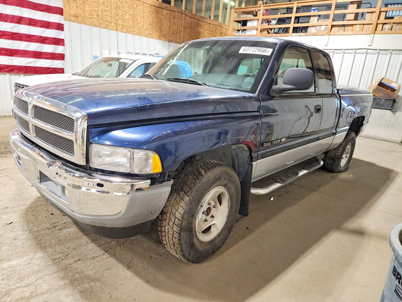2000 Dodge 1500, VIN 1B7HF13Z0YJ137253 — Мелкие вмятины и царапины