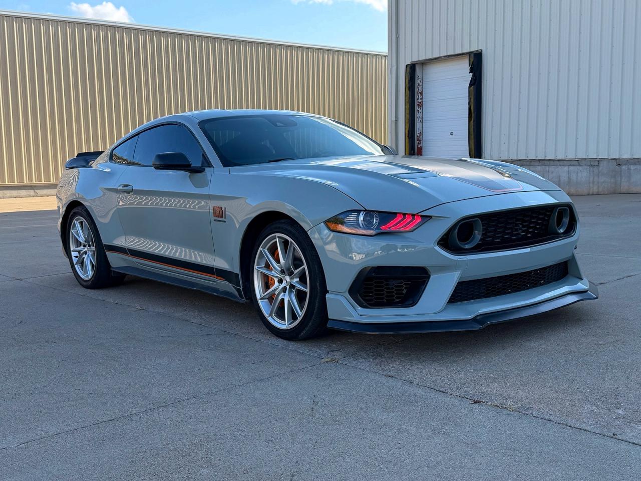 2022 Ford Mustang Mach 1, VIN 1FA6P8R01N5554218 — Minor dents and scratches