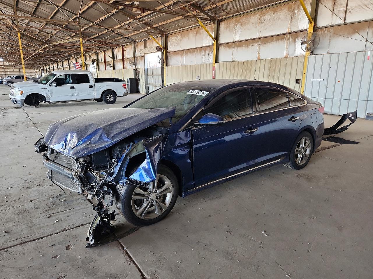 2019 Hyundai Sonata Limited, VIN 5NPE34AF3KH799477 — Front end