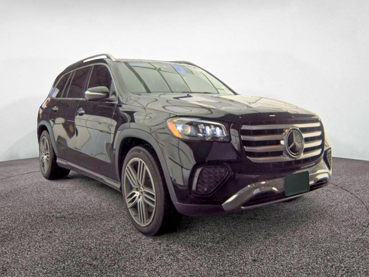 2024 Mercedes-Benz GLS 450, VIN 4JGFF5KE4RB223962 — Normal wear