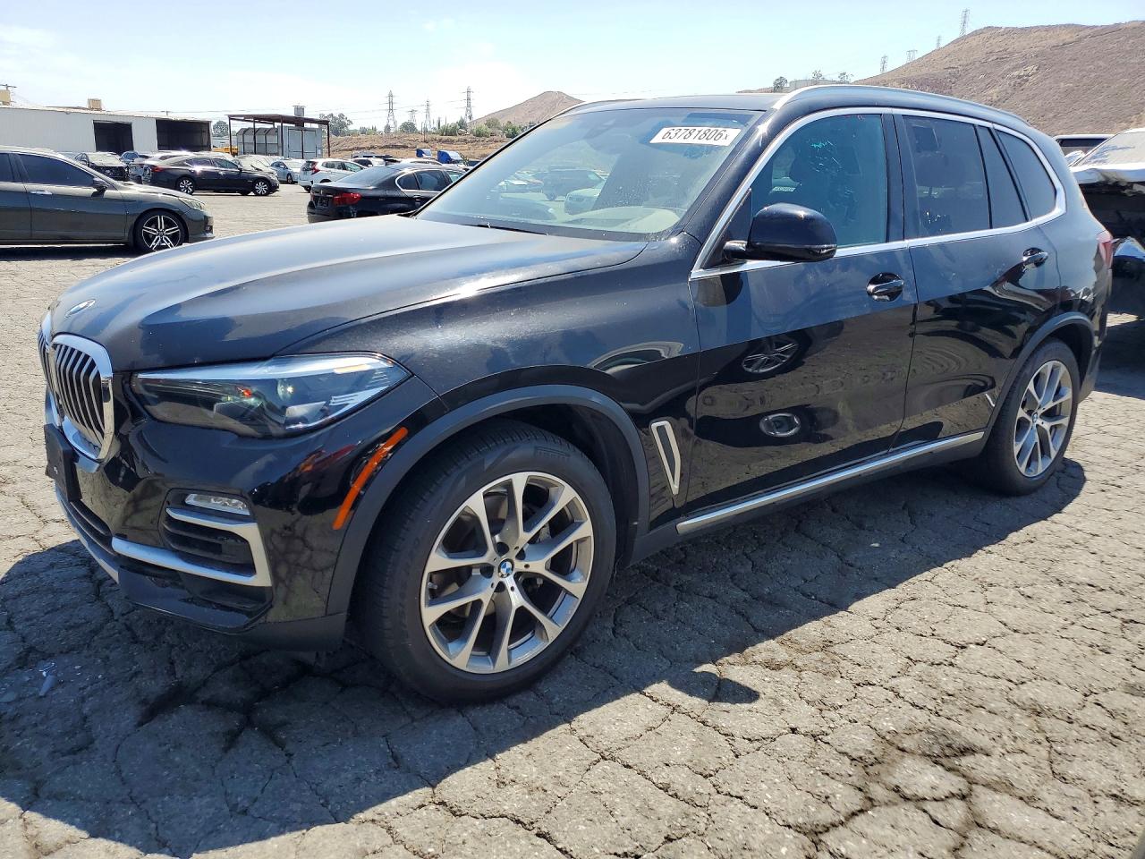2019 BMW X5 xDrive40i, VIN 5UXCR6C54KLK88649 — Мелкие вмятины и царапины