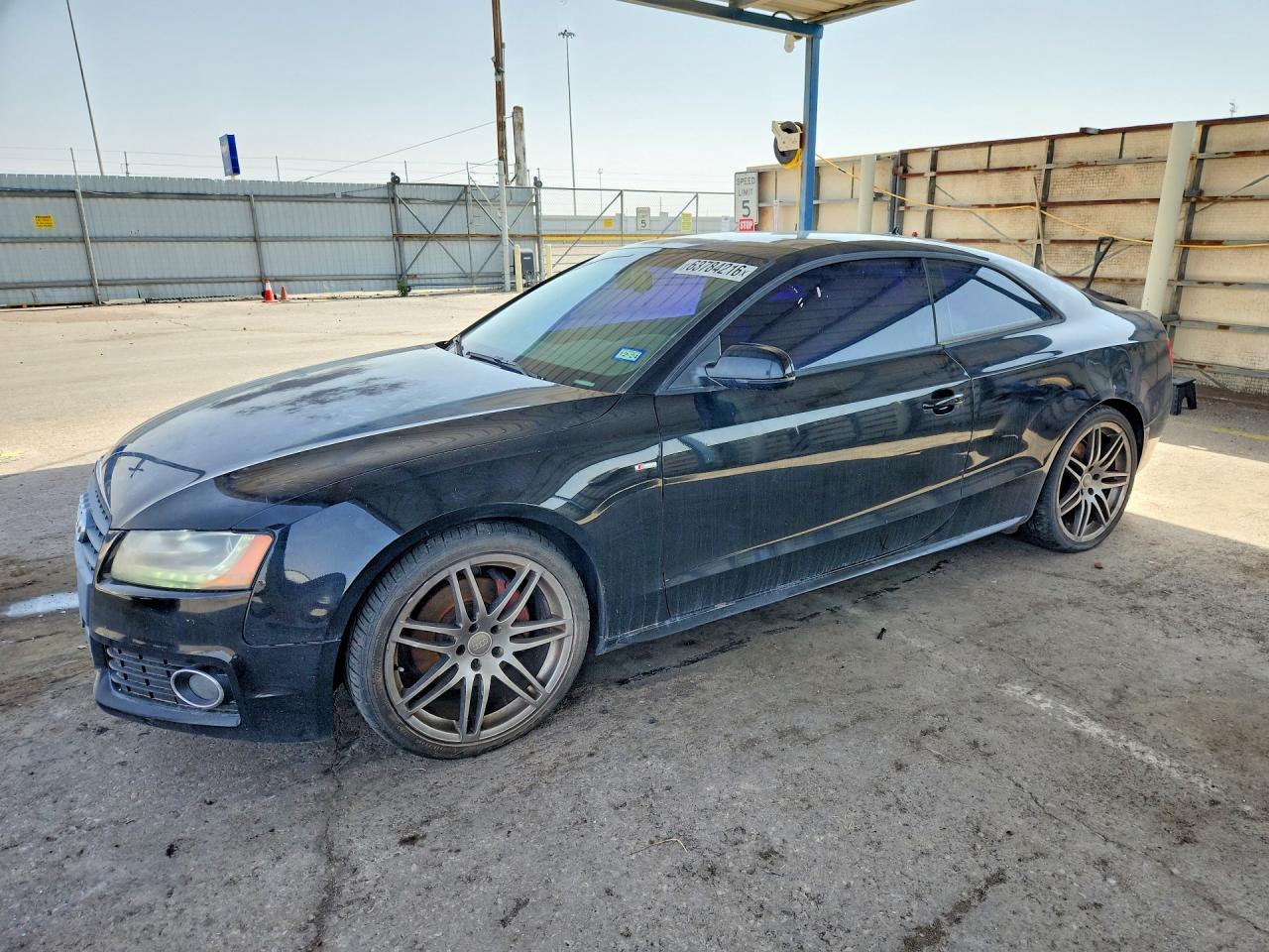 2011 Audi A5 Prestige, VIN WAU4FAFR4BA021732 — Перед