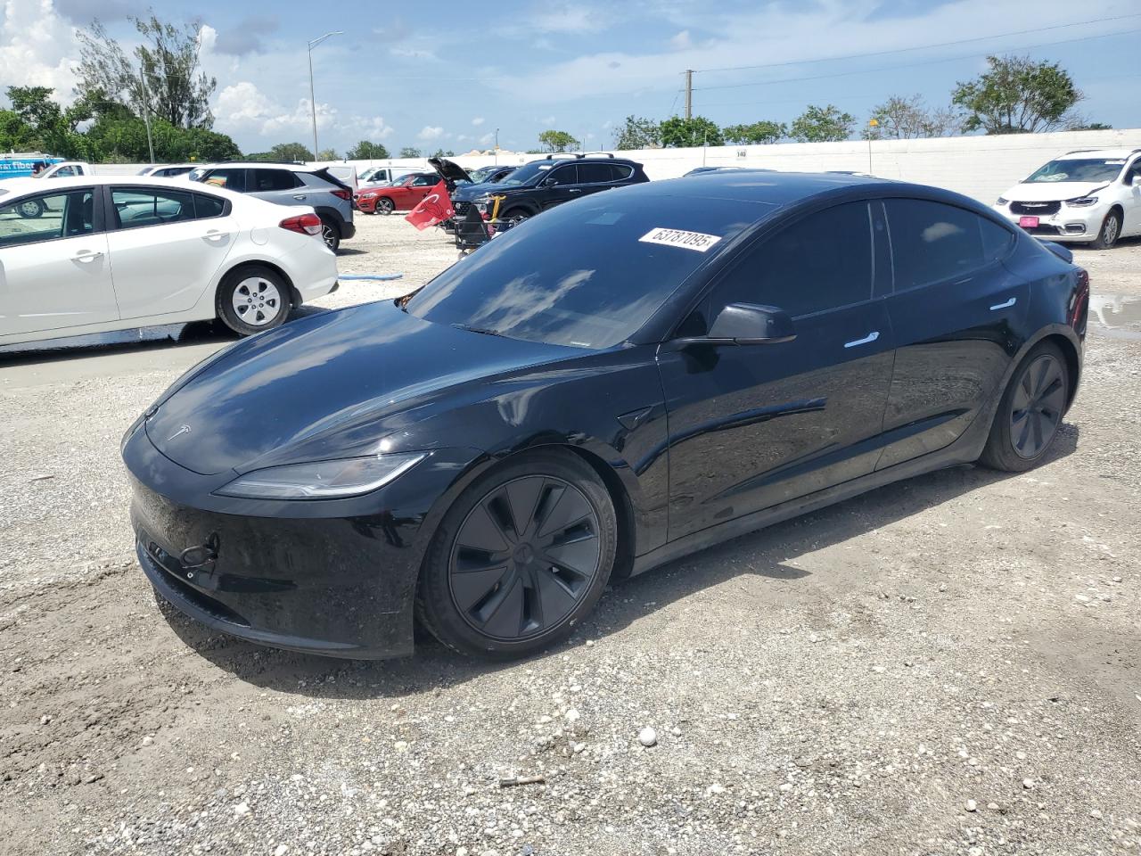 2025 Tesla Model 3 Long Range, VIN 5YJ3E1EA1SF923338 — Mechanical