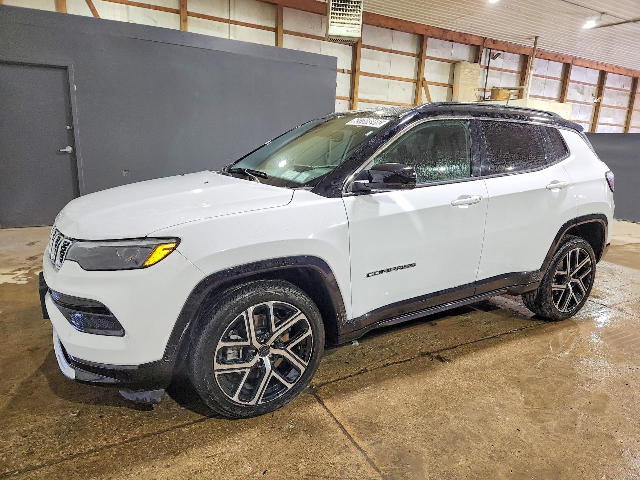 2025 Jeep Compass Limited, VIN 3C4NJDCN7ST601378 — Side