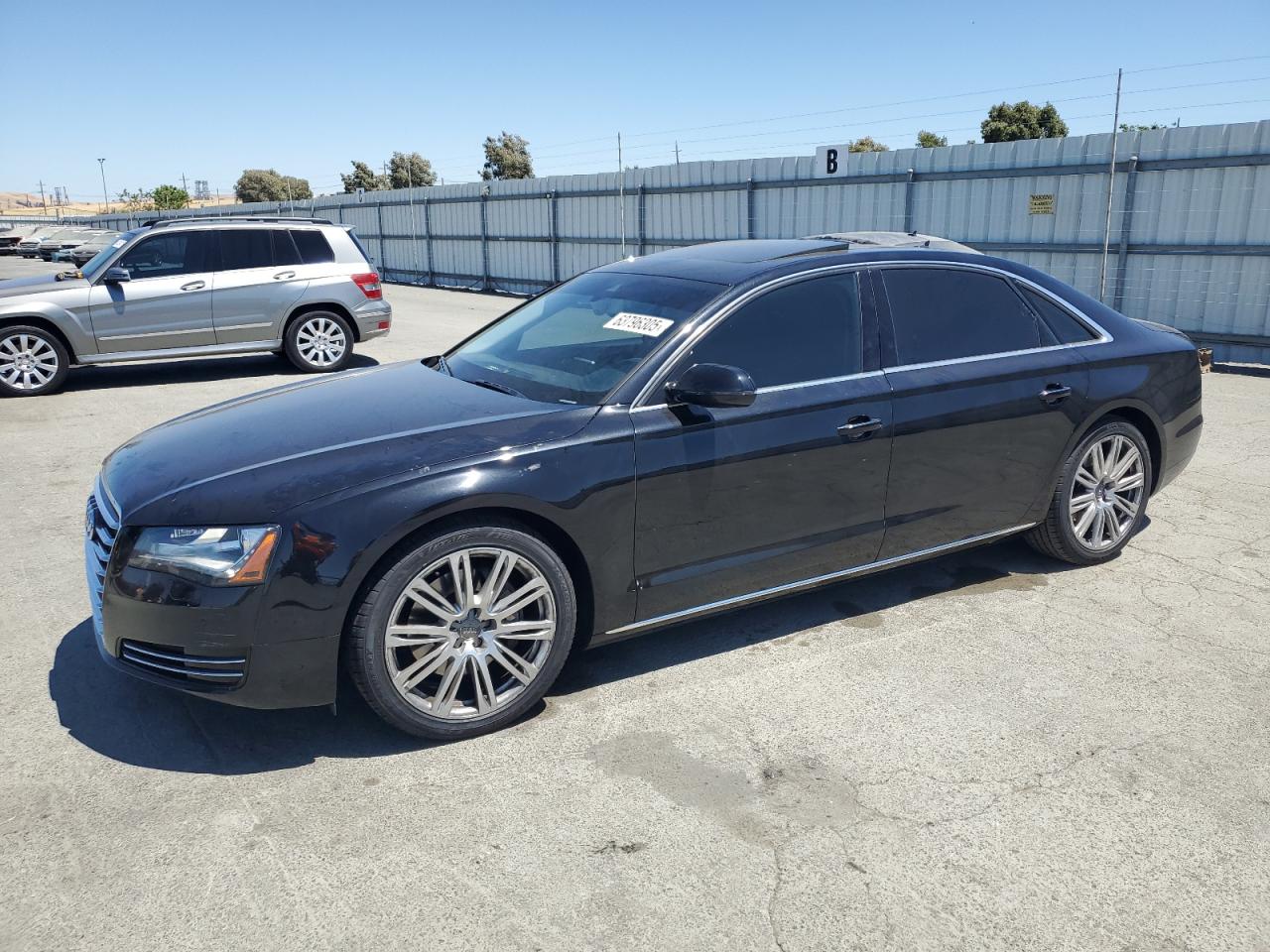 2014 Audi A8 3.0T, VIN WAURGAFD5EN005771 — Фото с аукциона