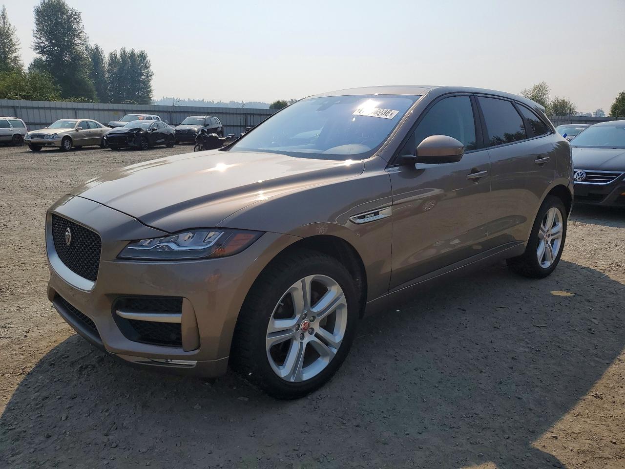 2017 Jaguar F-Pace 20d R-Sport, VIN SADCL2BN5HA088708 — Механическое