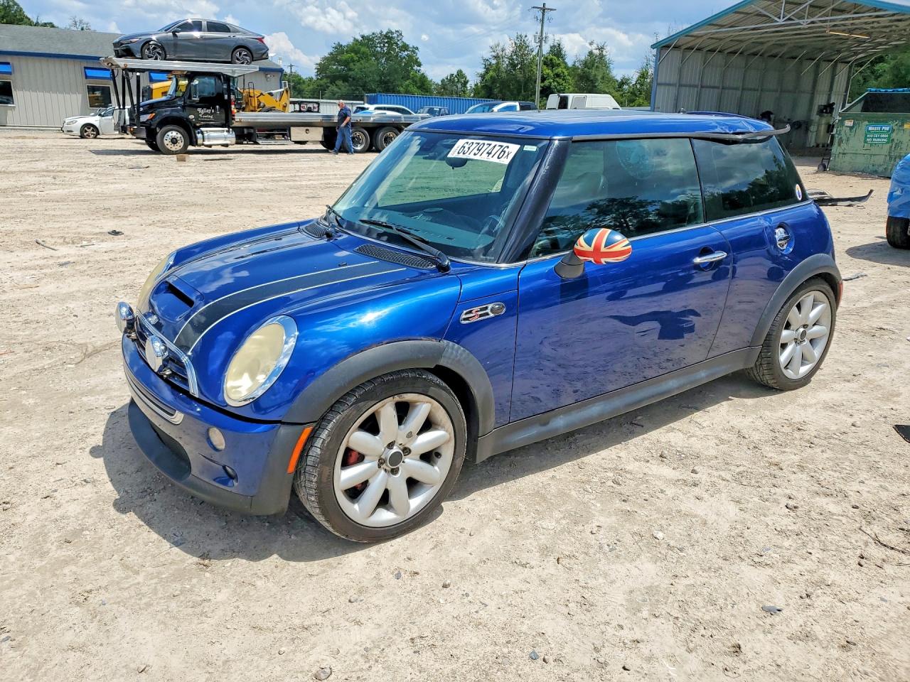 2003 MINI Hardtop S, VIN WMWRE33493TD72528 — Мелкие вмятины и царапины