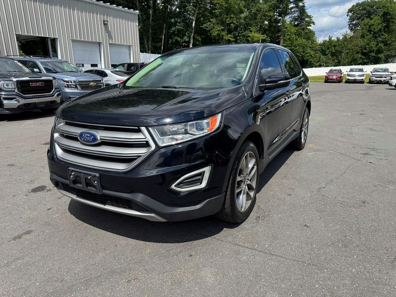 2017 Ford Edge Titanium, VIN 2FMPK4K95HBB18756 — Minor dents and scratches