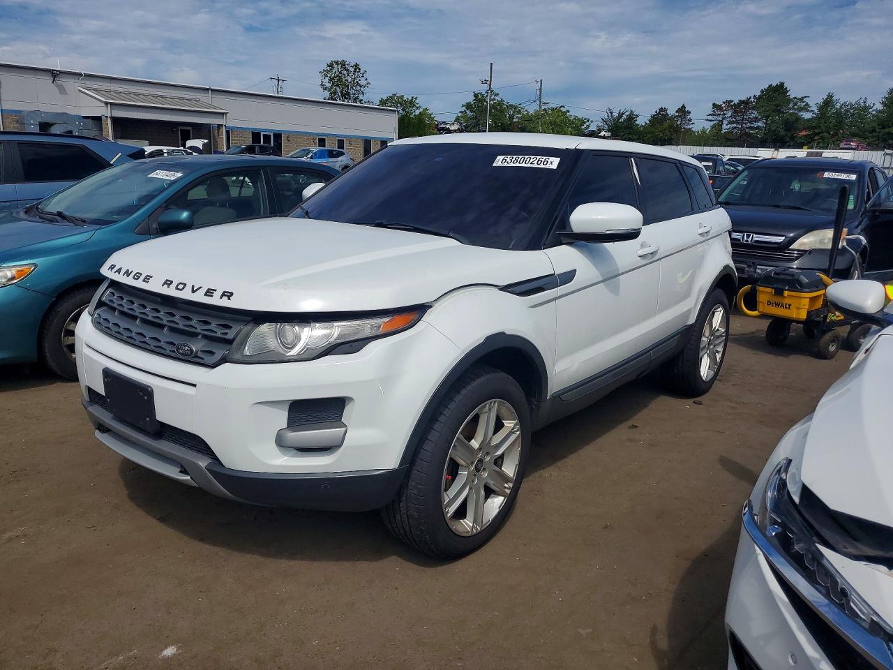 2013 Land Rover Range Rover Evoque Pure, VIN SALVN2BG8DH735547 — Бок