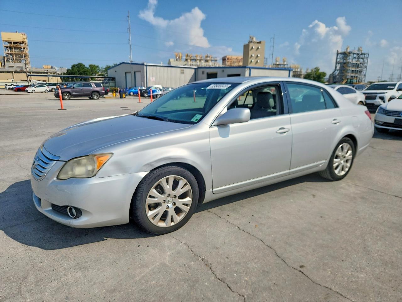 2010 Toyota Avalon Limited, VIN 4T1BK3DB4AU358675 — Front end