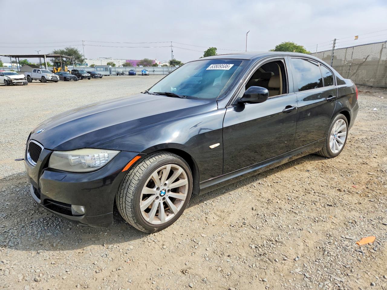 2011 BMW 3 Series 328i xDrive, VIN WBAPK7C55BA972826 — Front end