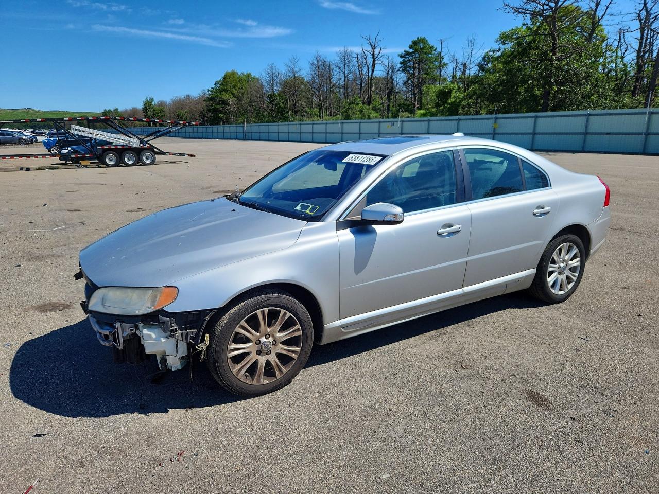 2009 Volvo S80 I6, VIN YV1AS982791093660 — Front end