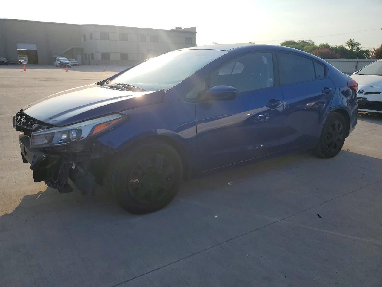 2017 Kia Forte LX, VIN 3KPFK4A75HE025129 — Front end