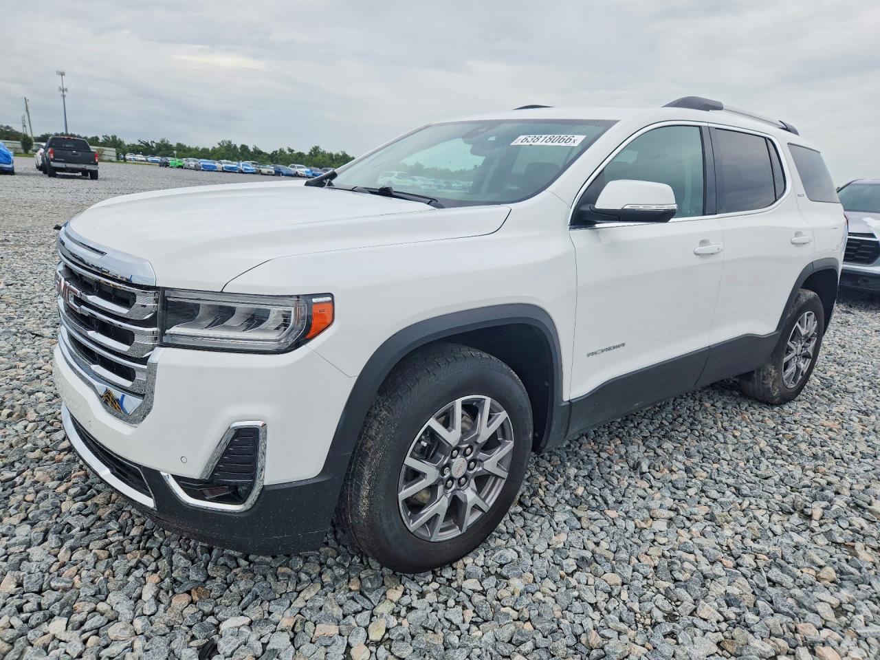 2021 GMC Acadia SLT, VIN 1GKKNMLS5MZ202627 — Front end