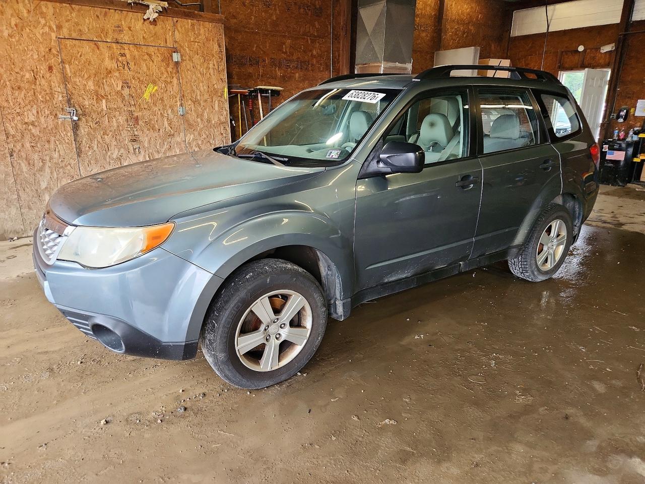 2011 Subaru Forester X, VIN JF2SHABC3BH727833 — Minor dents and scratches