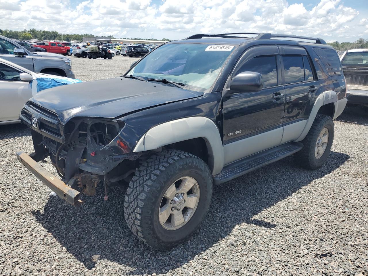 2003 Toyota 4Runner SR5, VIN JTEBU14R830008990 — Front end