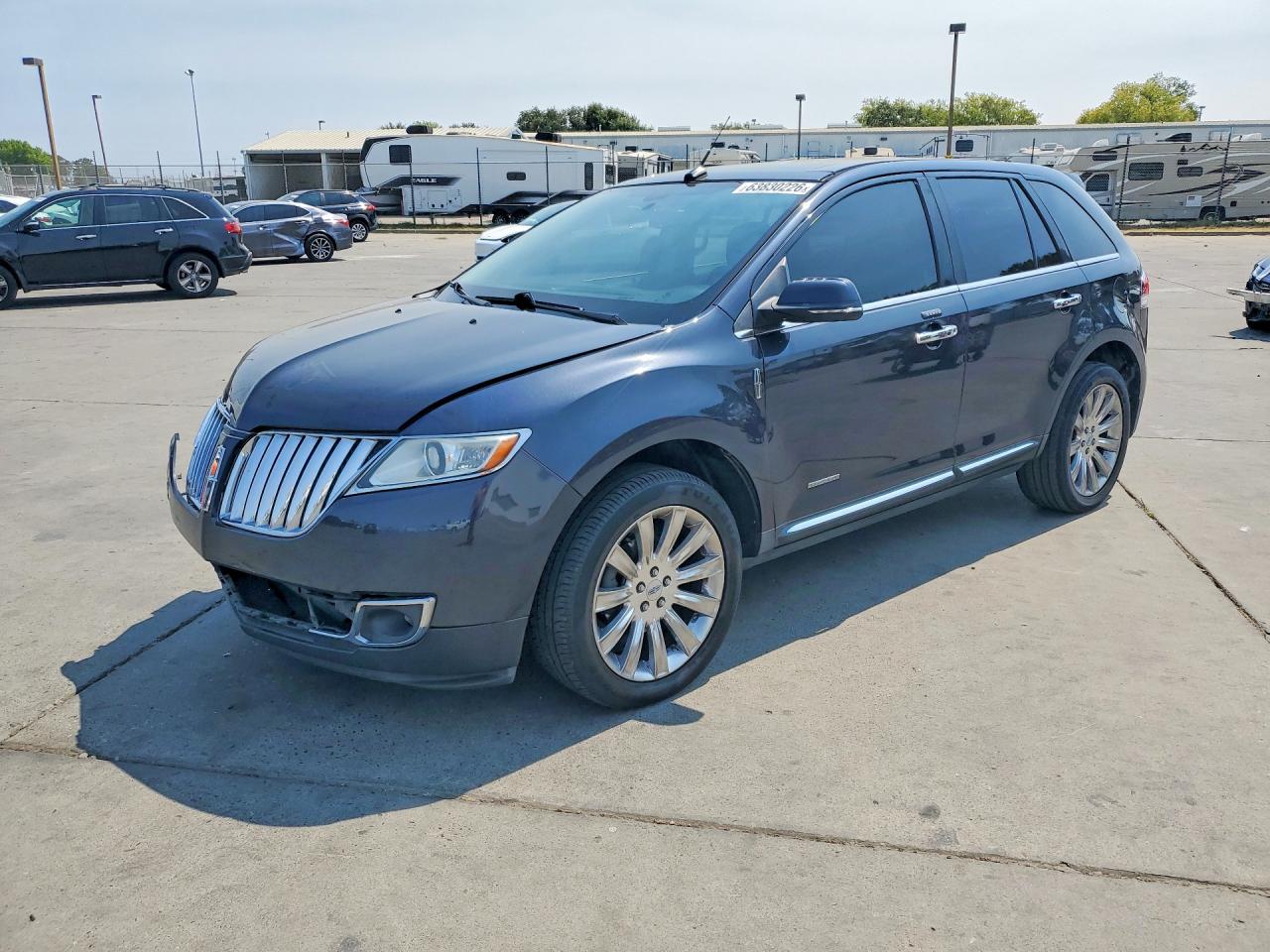 2014 Lincoln MKX, VIN 2LMDJ6JK1EBL19463 — Front end