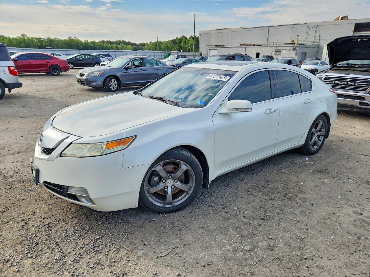 2010 Acura TL Technology, VIN 19UUA9F58AA007930 — Front end