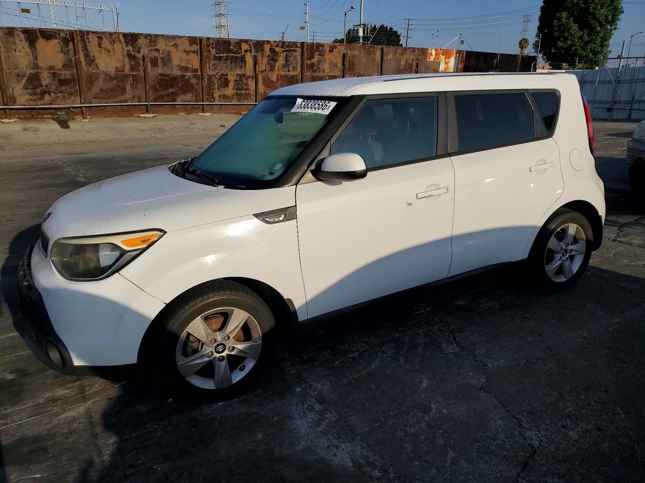 2014 Kia Soul, VIN KNDJN2A22E7075623 — Front end