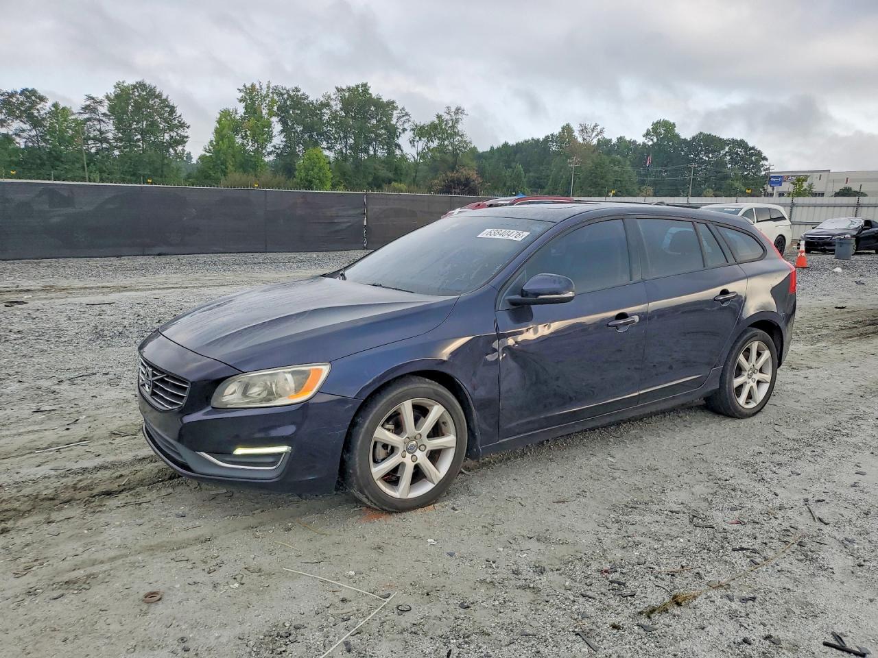 2017 Volvo V60 T5 Drive-E, VIN YV140MEJ3H1345422 — Side