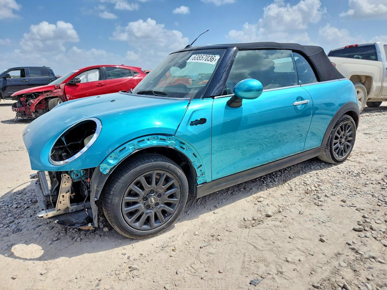 2019 MINI Convertible Cooper, VIN WMWWG5C53K3H08495 — Front end