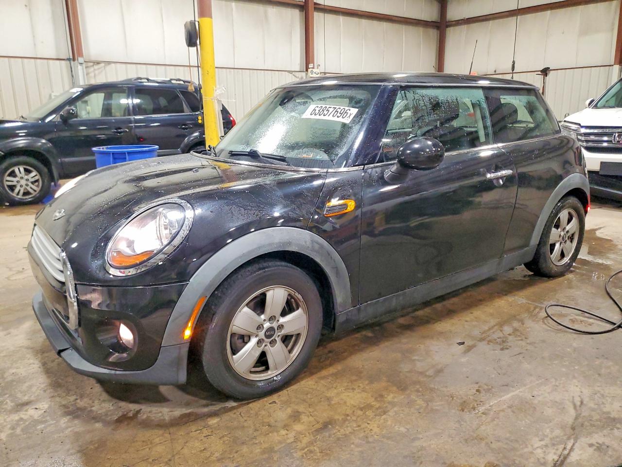 2015 MINI Hardtop, VIN WMWXM5C55F3A60547 — Front end
