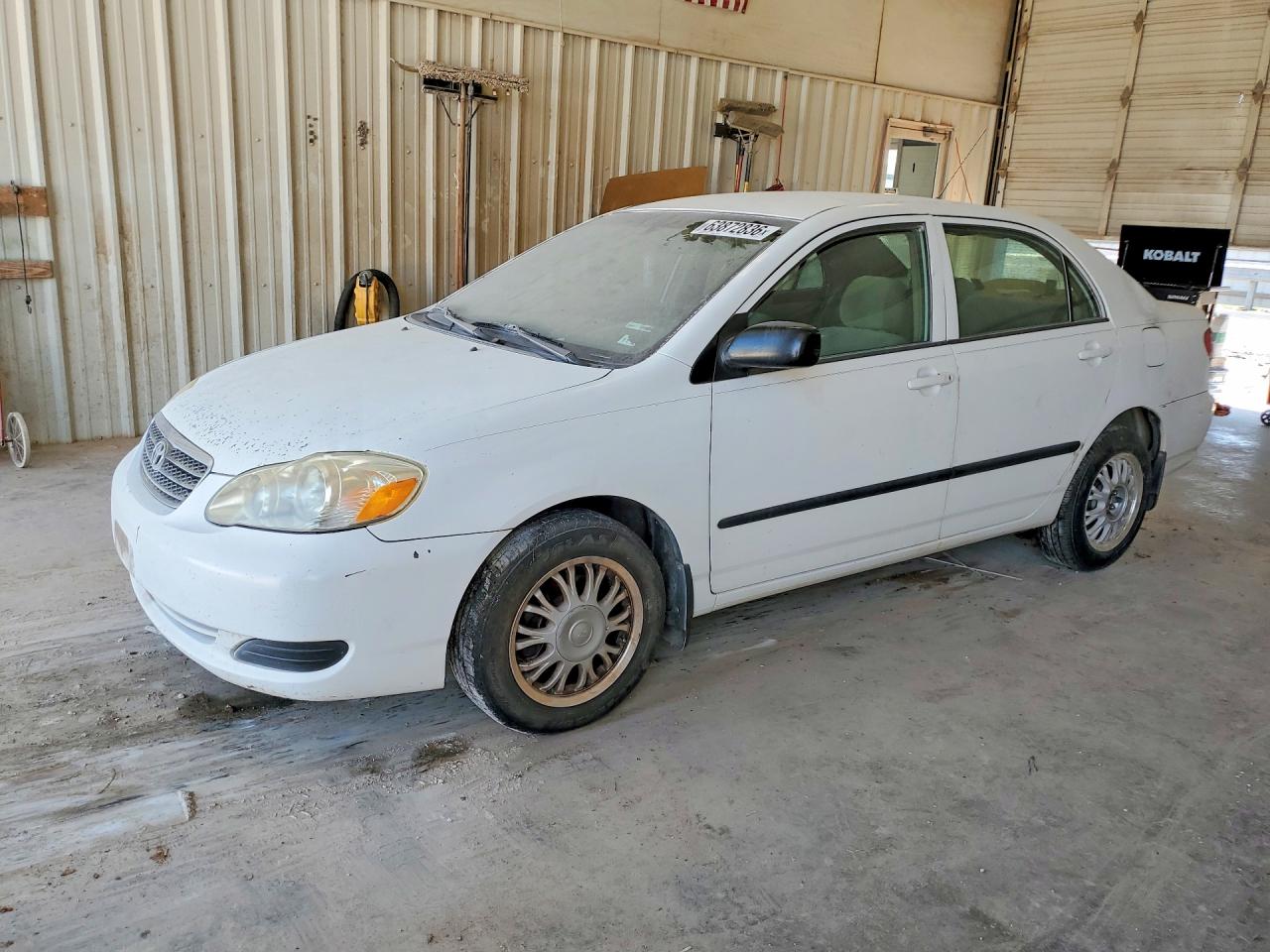 2005 Toyota Corolla CE, VIN 1NXBR32E75Z427339 — Rear end
