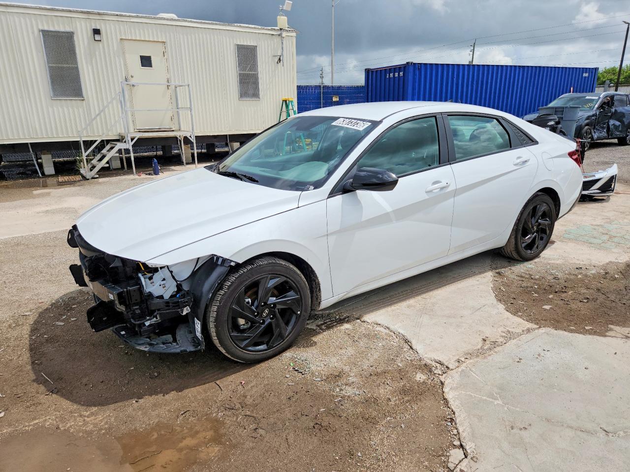 2026 Hyundai Elantra SEL Sport, VIN KMHLM4DG6TU134178 — Front end