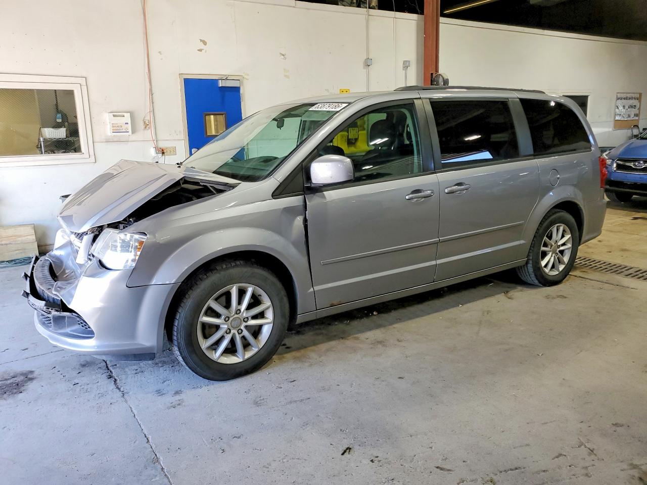 2016 Dodge Grand Caravan SXT Plus, VIN 2C4RDGCG9GR311276 — Перед