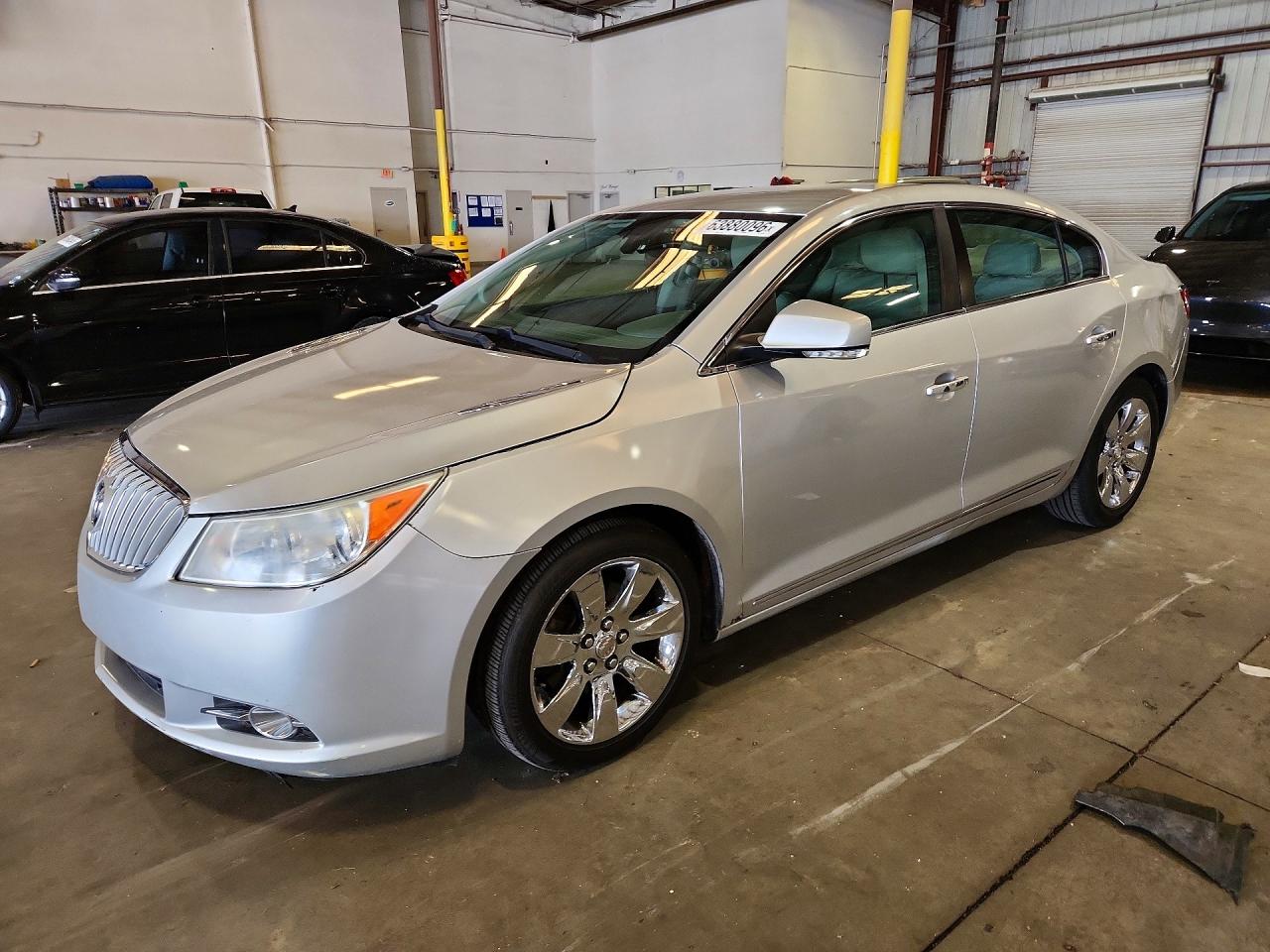 2012 Buick LaCrosse Premium 1, VIN 1G4GD5E30CF161089 — Front end