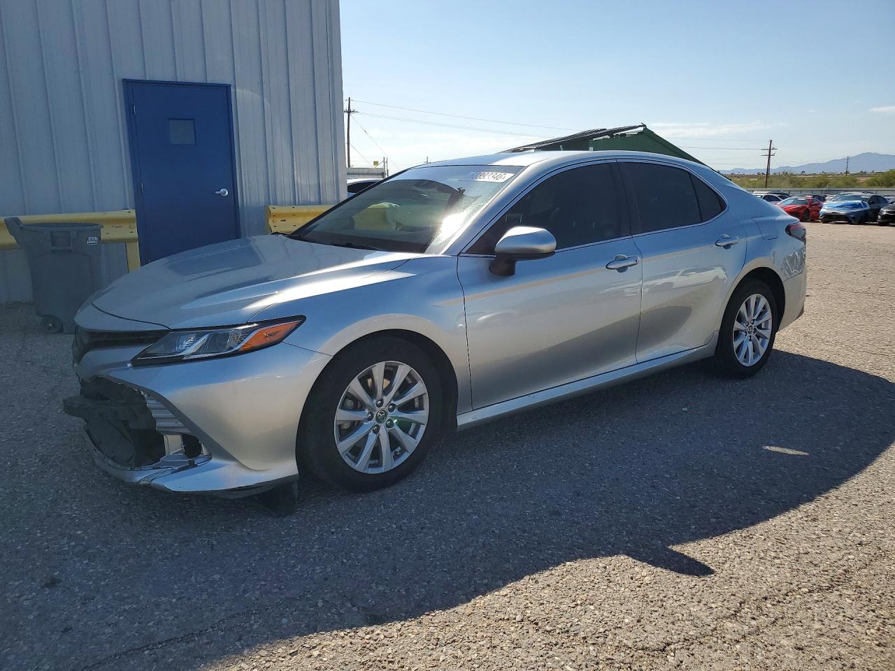 2018 Toyota Camry LE, VIN JTNB11HK4J3015792 — Front end