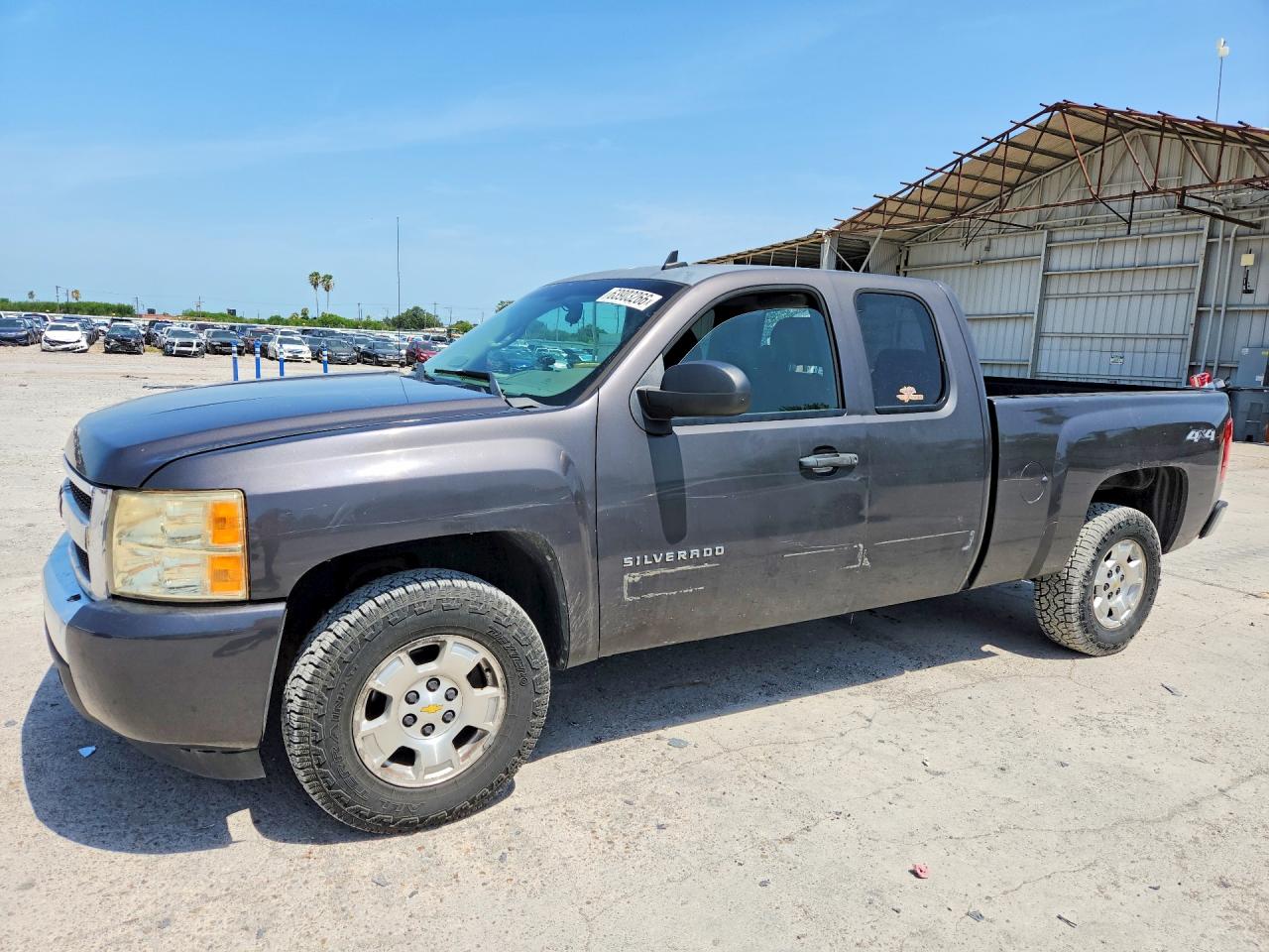 2010 Chevrolet Silverado 1500 LS, VIN 1GCSKREA2AZ161097 — Rear end