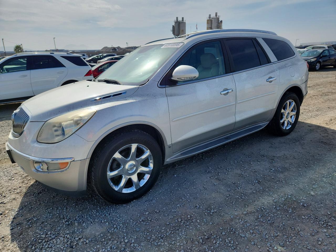 2008 Buick Enclave CXL, VIN 5GAER23708J184623 — Зад
