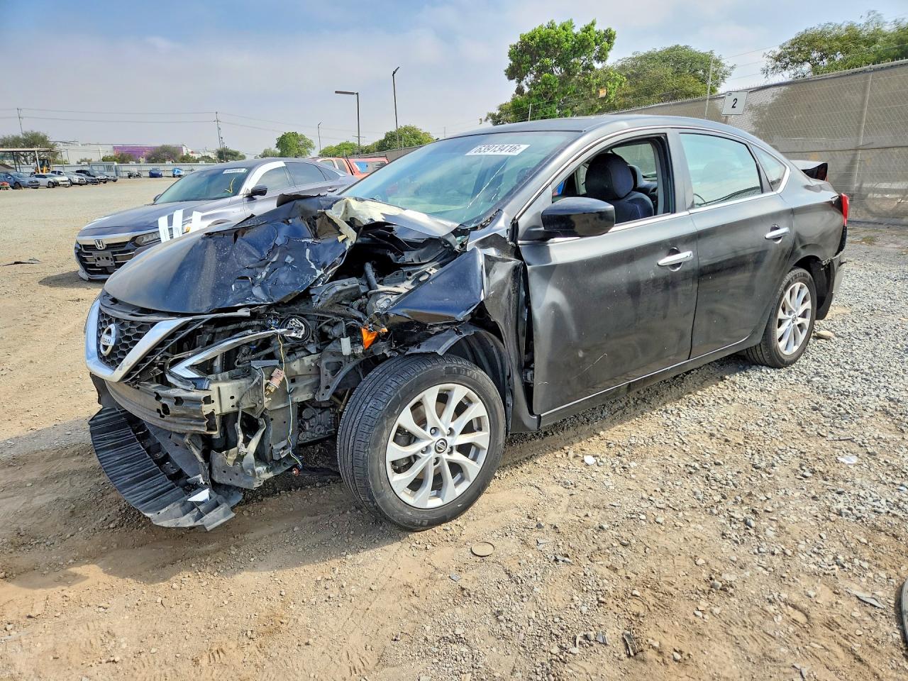 2016 Nissan Sentra SV, VIN 3N1AB7AP7GY262197 — Front end
