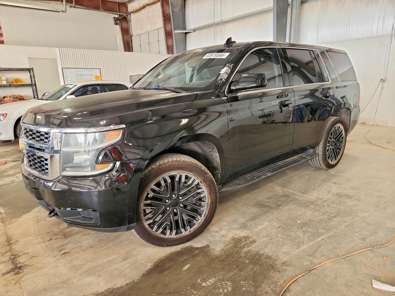 2020 Chevrolet Tahoe Commercial, VIN 1GNLCDEC1LR177579 — Перед