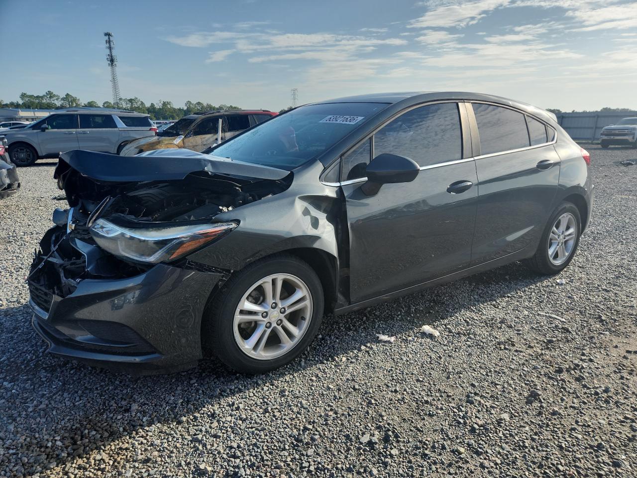 2018 Chevrolet Cruze LT, VIN 3G1BE6SM8JS653899 — Front end