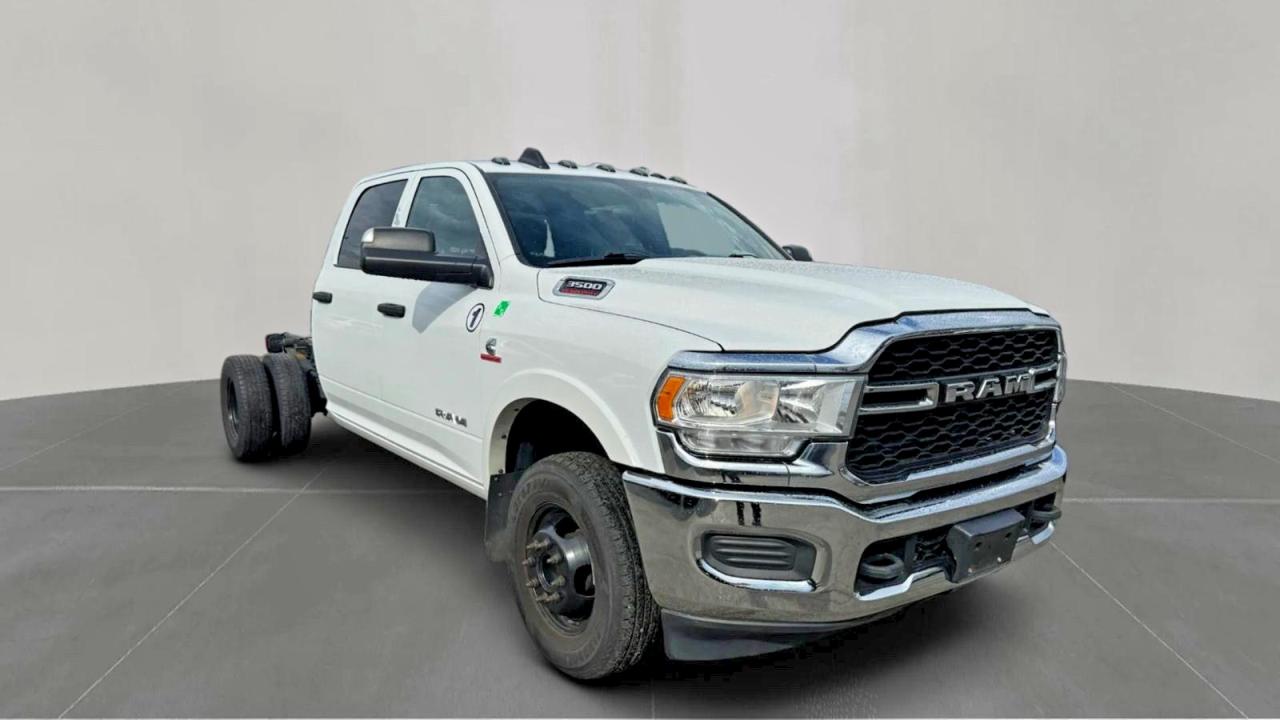 2022 Ram 3500 Tradesman, VIN 3C7WRTCL6NG246032 — Normal wear