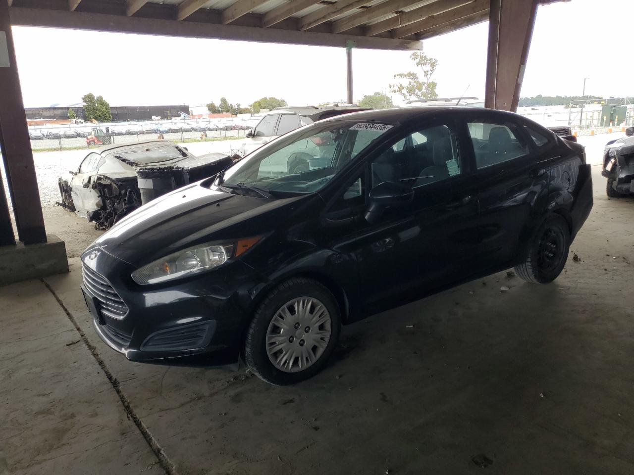 2015 Ford Fiesta S, VIN 3FADP4AJ8FM101326 — Rear end