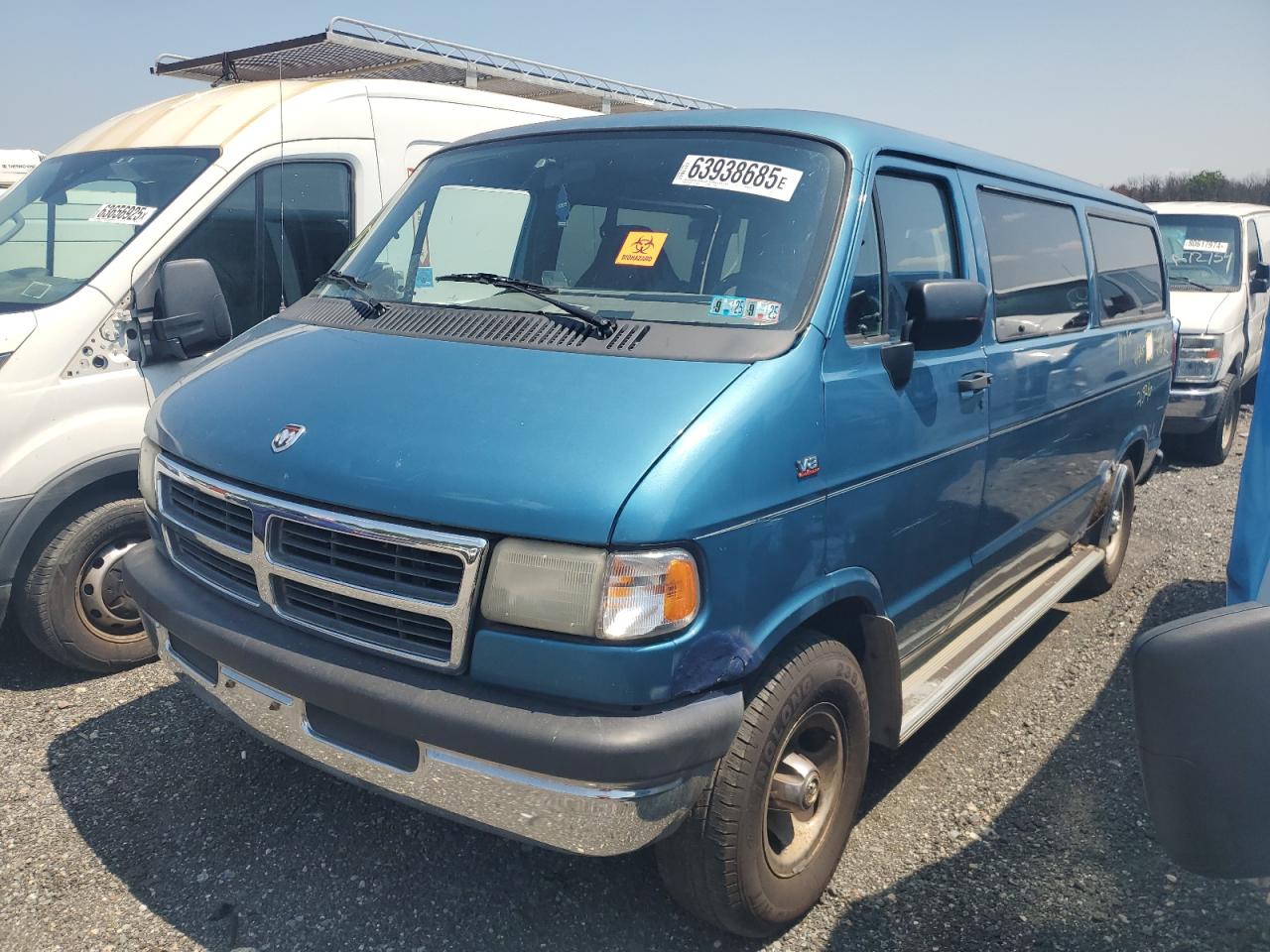 1998 Dodge Passenger, VIN 2B4HB25Y1SK537000 — Side