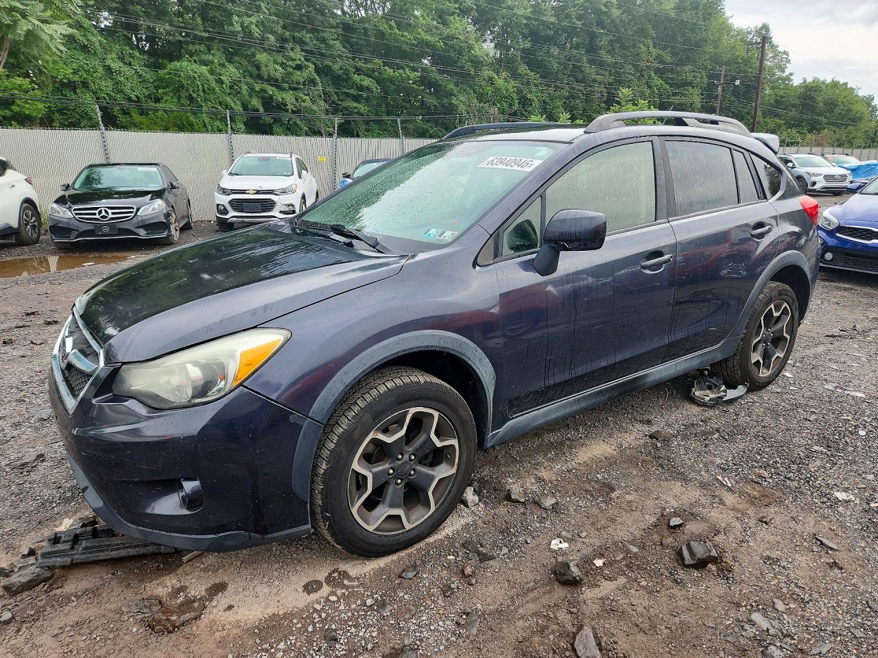 2014 Subaru Crosstrek Premium, VIN JF2GPAWC8E8253501 — Minor dents and scratches