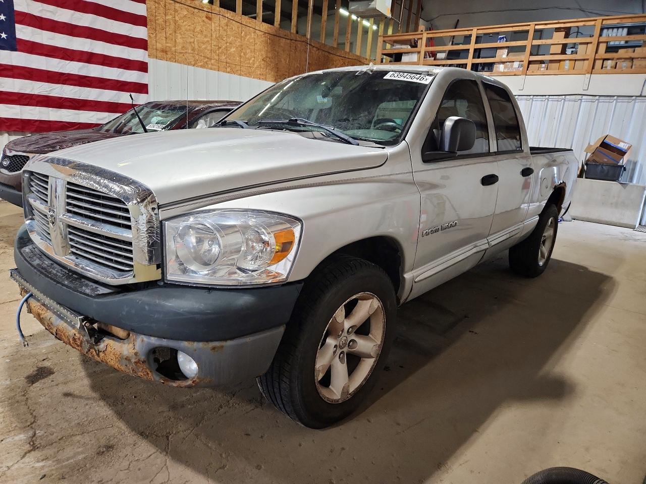 2007 Dodge 1500 SLT, VIN 1D7HA18P47S154206 — Minor dents and scratches