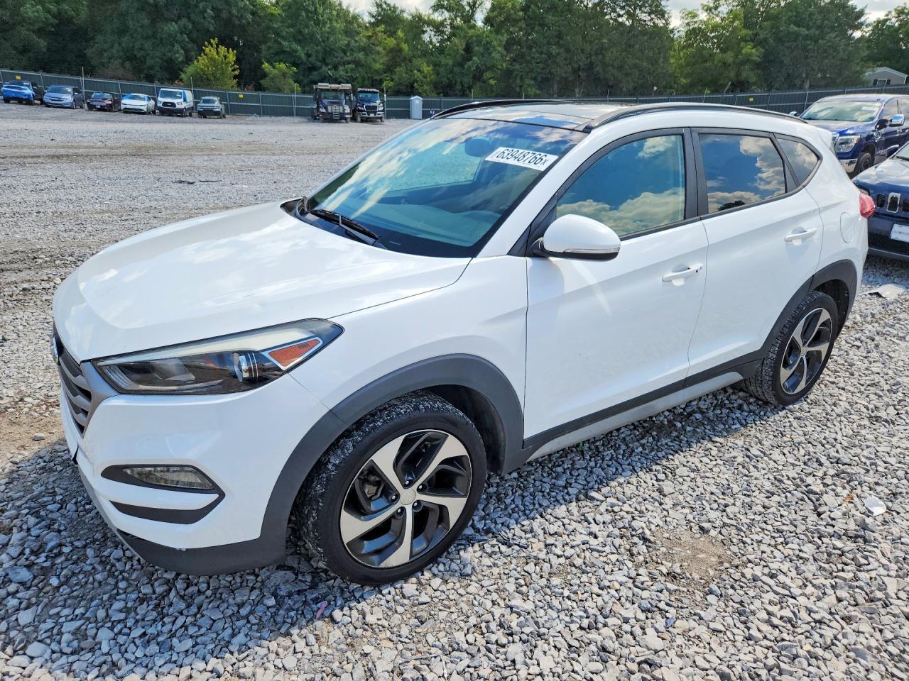 2017 Hyundai Tucson Sport, VIN KM8J3CA20HU573638 — Мелкие вмятины и царапины